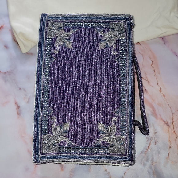 Hopeless Romantic Edgar Allen Poe The Raven Beaded Book Shaped Purse - Picture 5 of 10